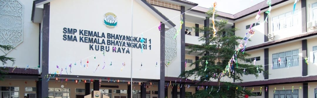 Gedung SMP Kemala Bhayangkari